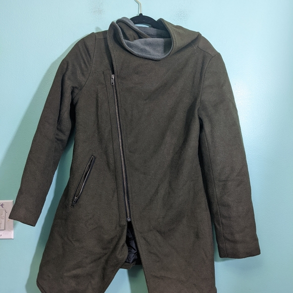 None Jackets & Blazers - Green and Gray Diagonal Zip Fall Jacket Size Medium